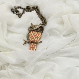 Lucca Razza Owl Pendant Large Resin Unsigned